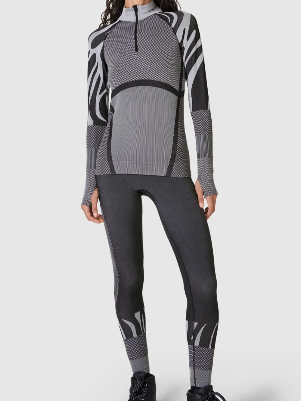 Sweaty Betty Gray TECH ABSTRACT BASELAYER LEGGING size 10